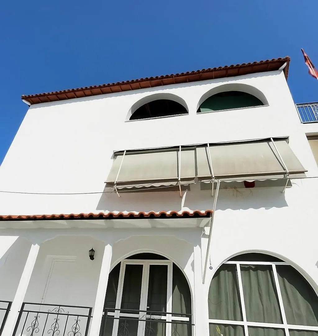 Guest House Irvin Berat