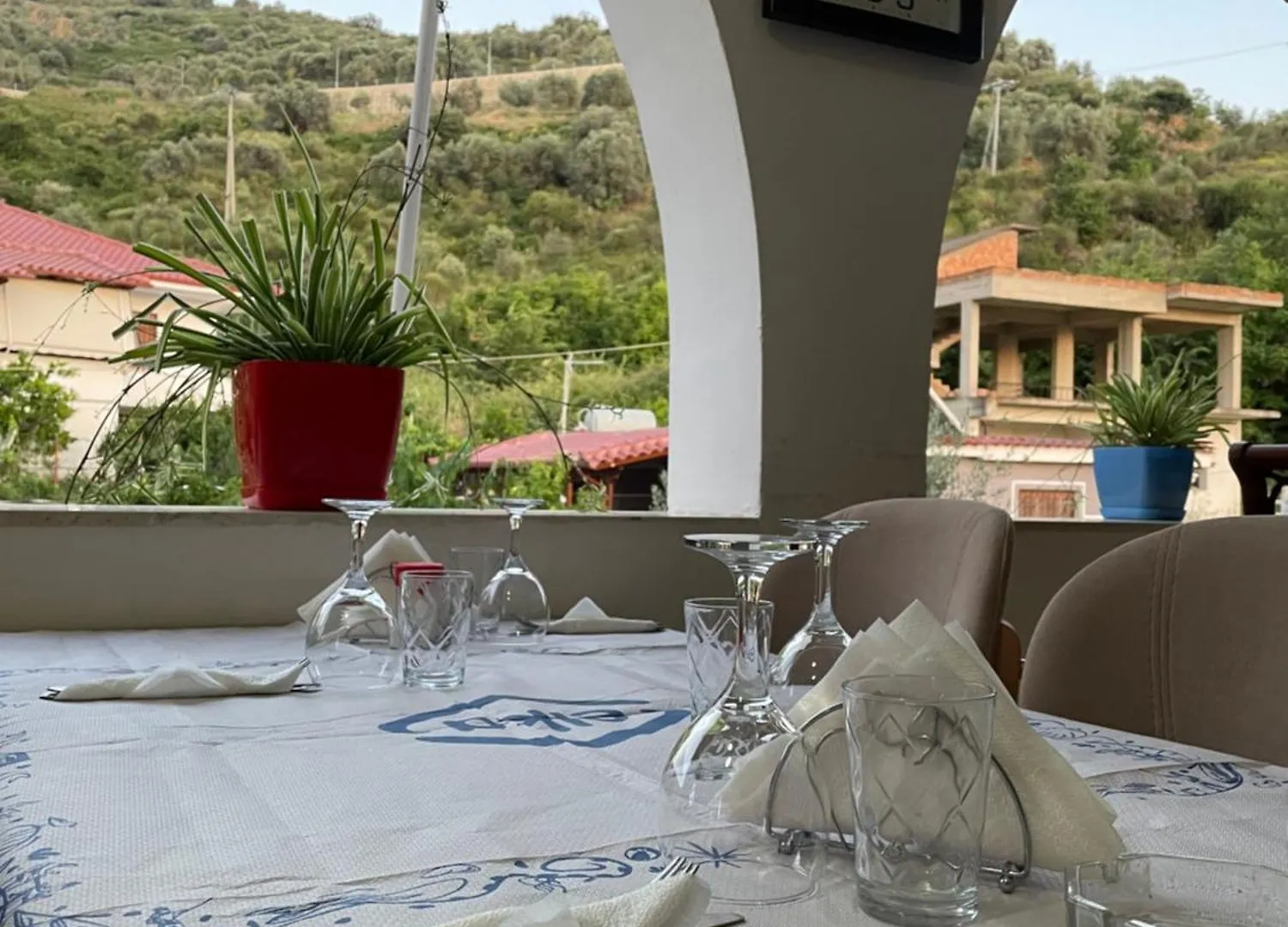 Guest House Irvin Berat 0*,  Albania