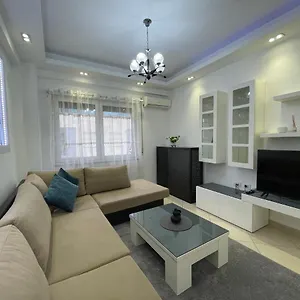 New Bazaar-apartment 2 , Tirana Albania