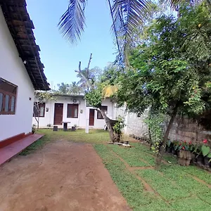 64 Penzion Katunayaka