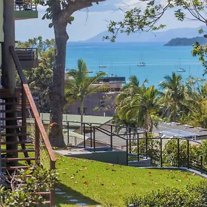Airlie 3*, Airlie Beach Australia